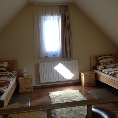 Prémium Vendégház Zalaszentmihály Zimmer foto